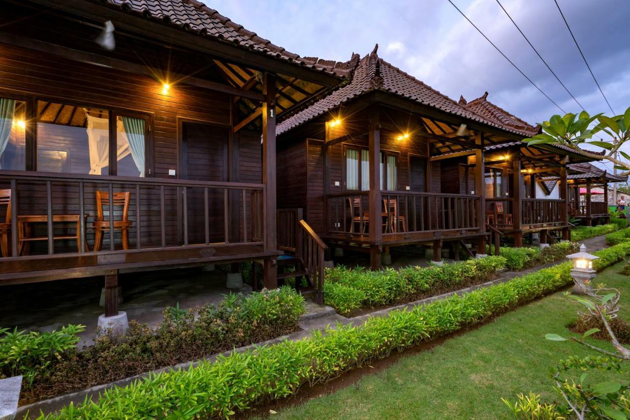 Ocean Hostel Ceningan Island Exterior foto